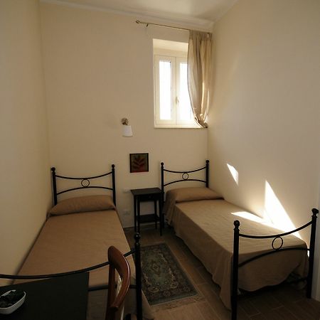 Gilda Rooms & Breakfast Noto Bagian luar foto